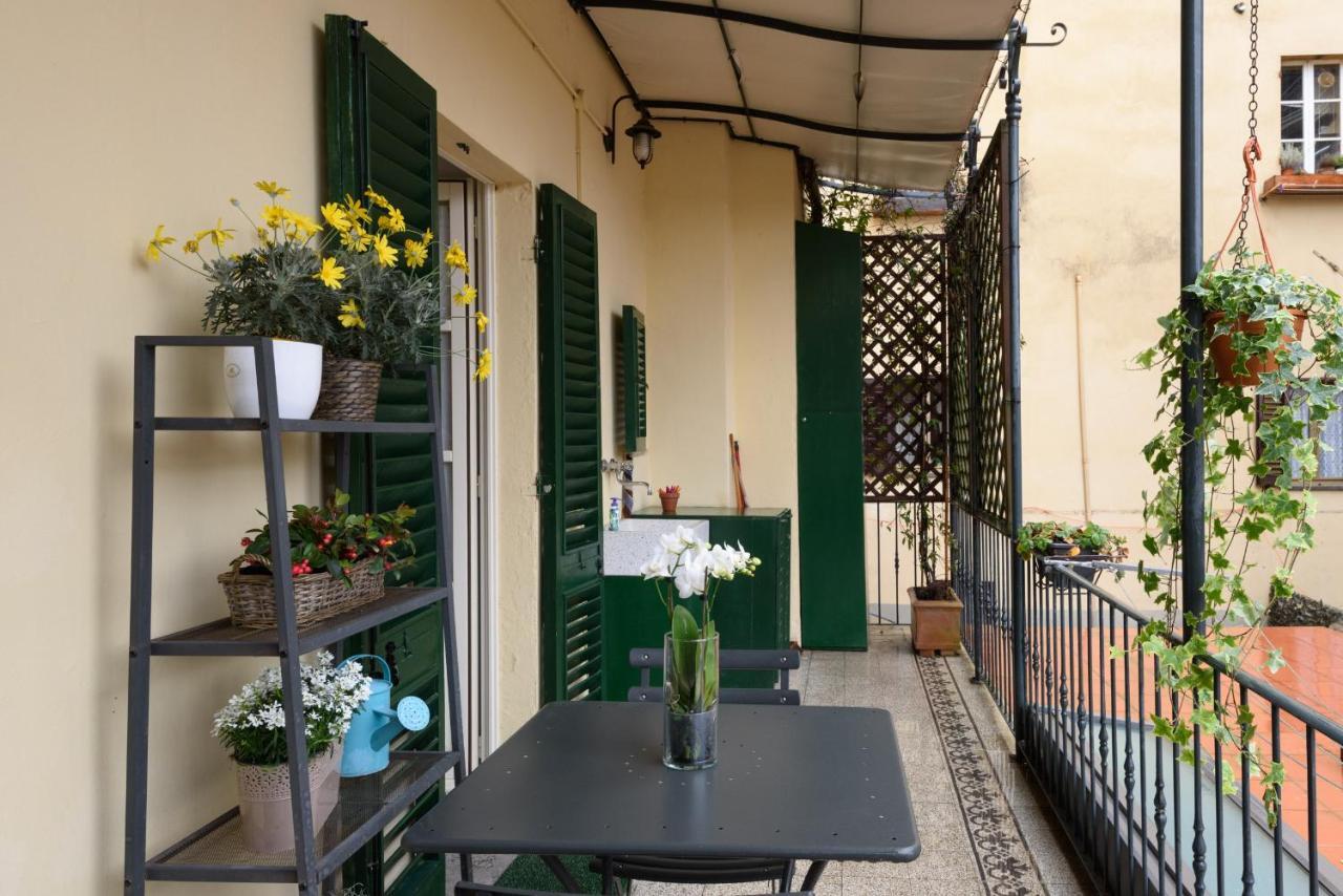 In Arezzo Apartment Bagian luar foto