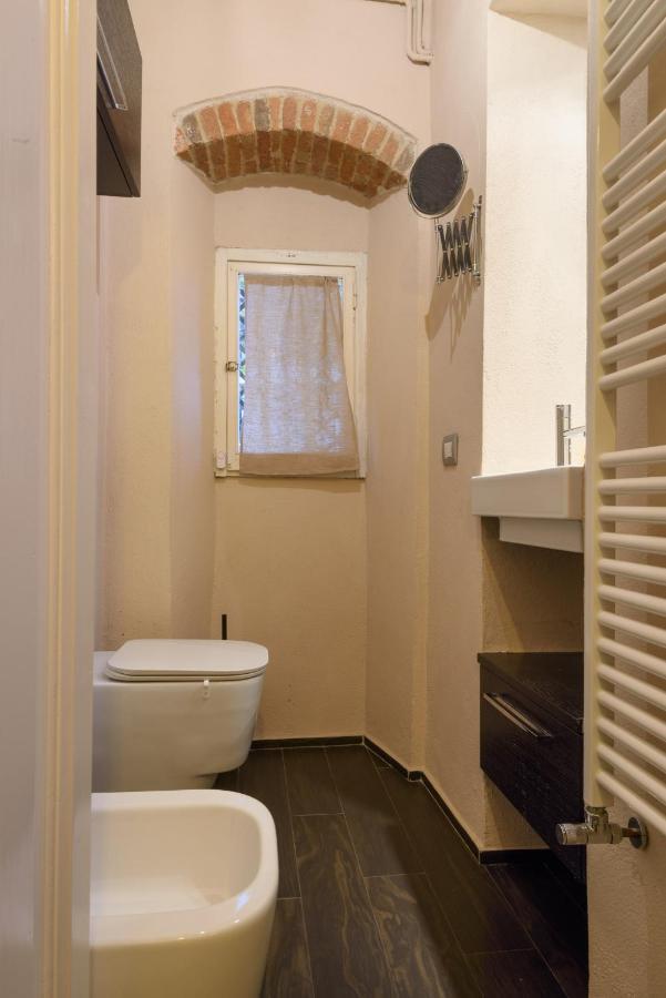 In Arezzo Apartment Bagian luar foto